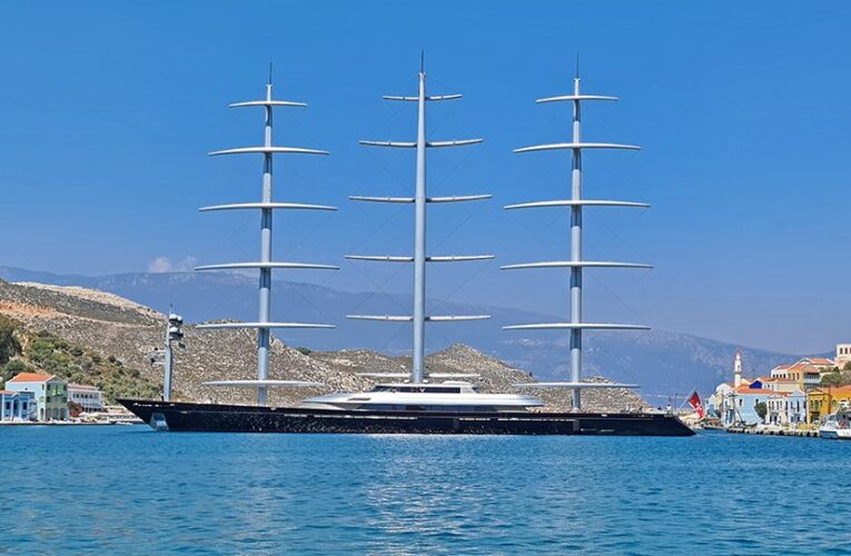 Φωτογραφίες: Στο Καστελόριζο το ωραιότερο ιστιοφόρο του κόσμου