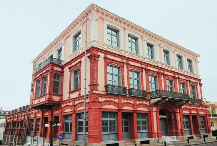 Ξάνθη: Το σπίτι του Μάνου Χατζιδάκι, πολιτιστικό και αρχιτεκτονικό κόσμημα της “πόλης με τα χίλια χρώματα”