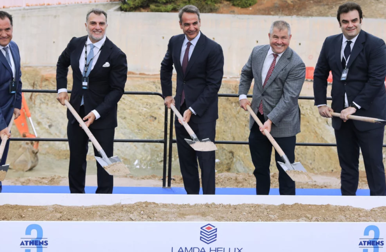 Ο πρωθυπουργός εγκαινίασε το νέο data center της Lamda Hellix [εικόνες]