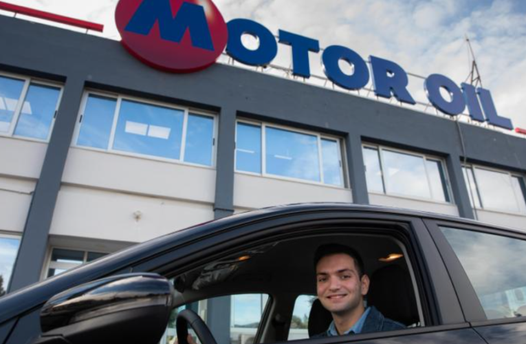 Αἶνος,  Δώρισαν αυτοκίνητο σε αριστούχο των Πανελληνίων εξετάσεων